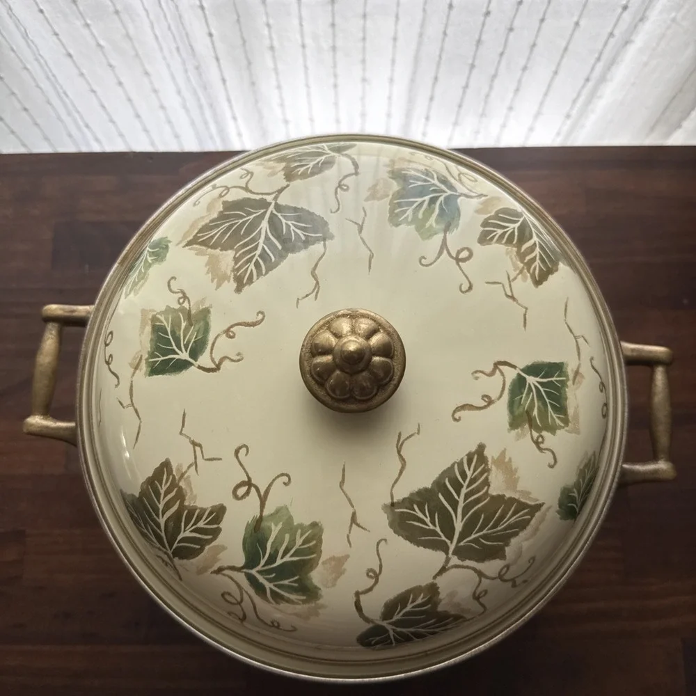 Ceramic Casserole Brass Handles Villa Grande Tabletops Unlimited Grapes 5qt